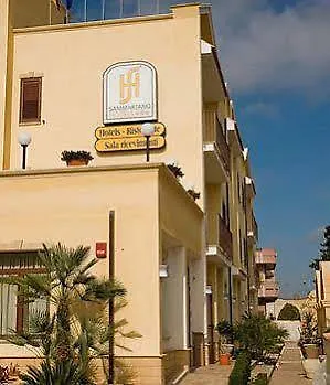 Sammartano Hotel