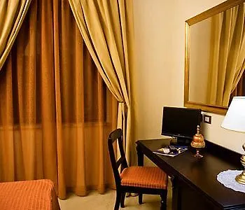 Hotel Sammartano 3*